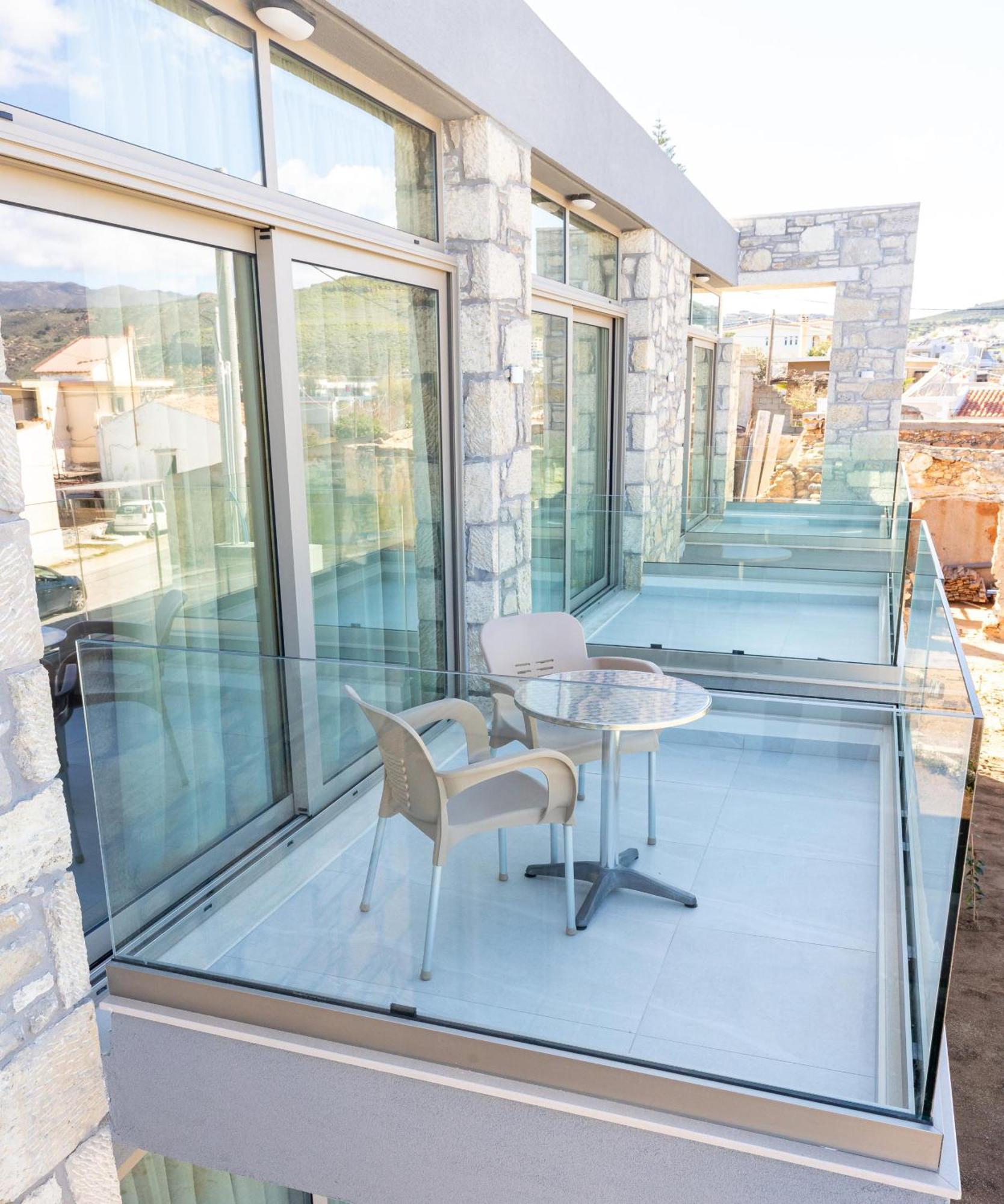 Achatis Apartments With Sea View 科林瓦里奥 外观 照片